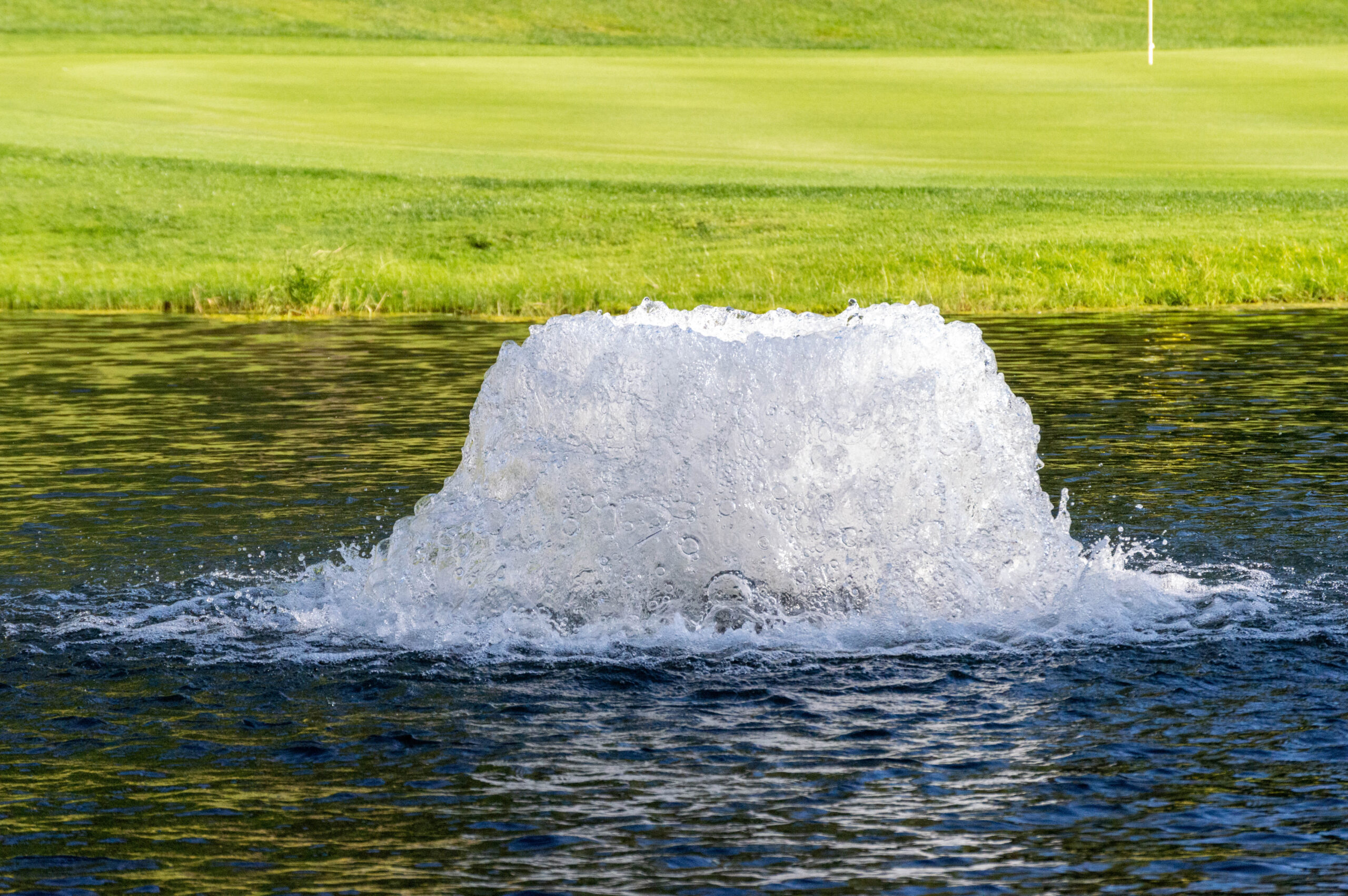 Kasco Surface Aerator Golf Course